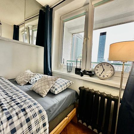 Palace 2 Wifi 600 Mbs 55'Tv Netflix Hbo 2Xmetro Appletv Βαρσοβία Εξωτερικό φωτογραφία