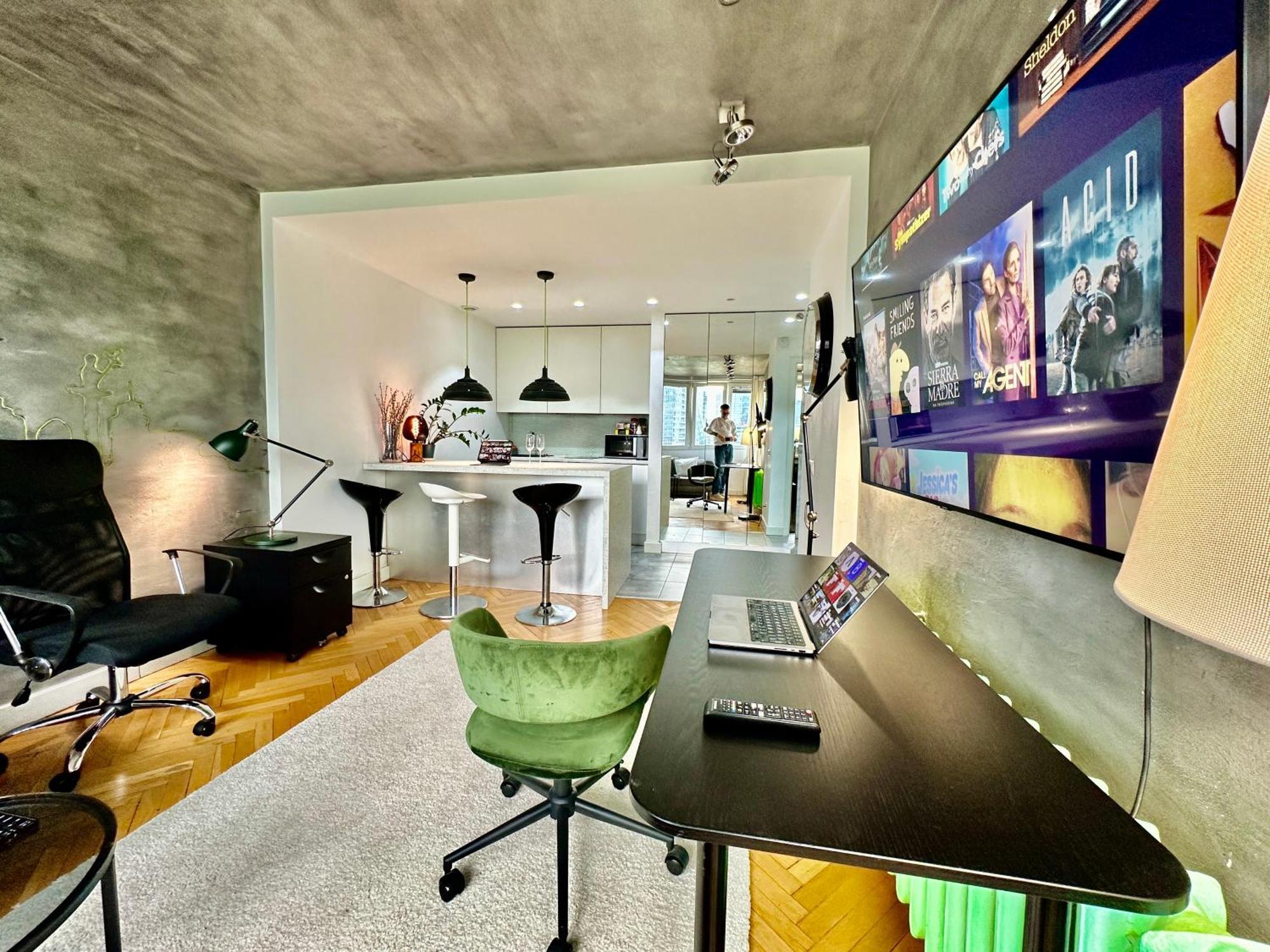 Palace 2 Wifi 600 Mbs 55'Tv Netflix Hbo 2Xmetro Appletv Βαρσοβία Εξωτερικό φωτογραφία